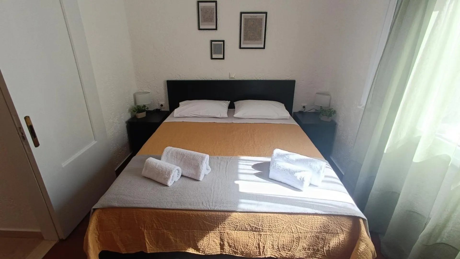 Golden Horizon Retreat, Tranquil Atmosphere Next To The Sea! Gournes Gouvon Holiday home
